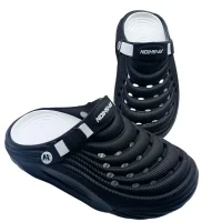Men’s Two-Tone Sporty Fashion Clogs – Lightweight, Breathable with Removable Insole